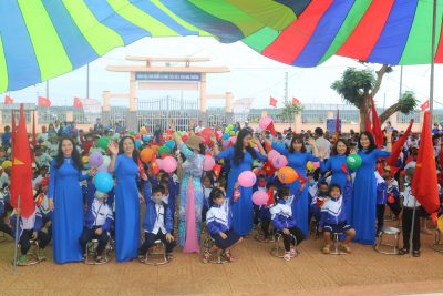 Trường Tiểu học Nguyễn Bá Ngọc khai giảng năm học mới 2020-2021.