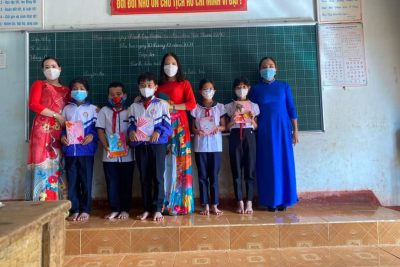 TRAO GIẢI HỘI THI THIỆP CHÀO MỪNG NGÀY 20/11